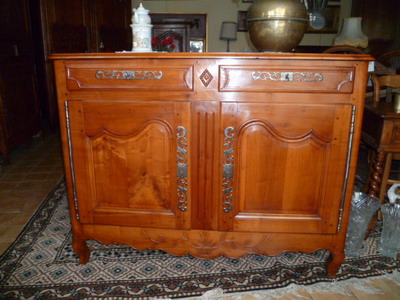 Buffet Louis XV en merisier