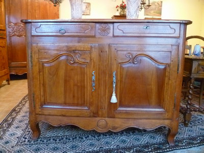 Buffet Louis XV en merisier